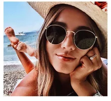 人気ファッションサングラス女性レトロビンテージサングラス(China)