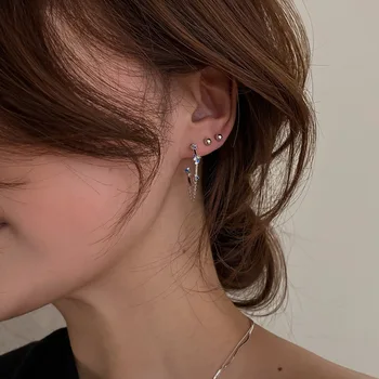 

Korea High-grade Sense Of Micro-inlaid Blue Zircon Chain Hoop Earring Irregular Ladies Simple Pendant Elegant Aesthetic Jewelery