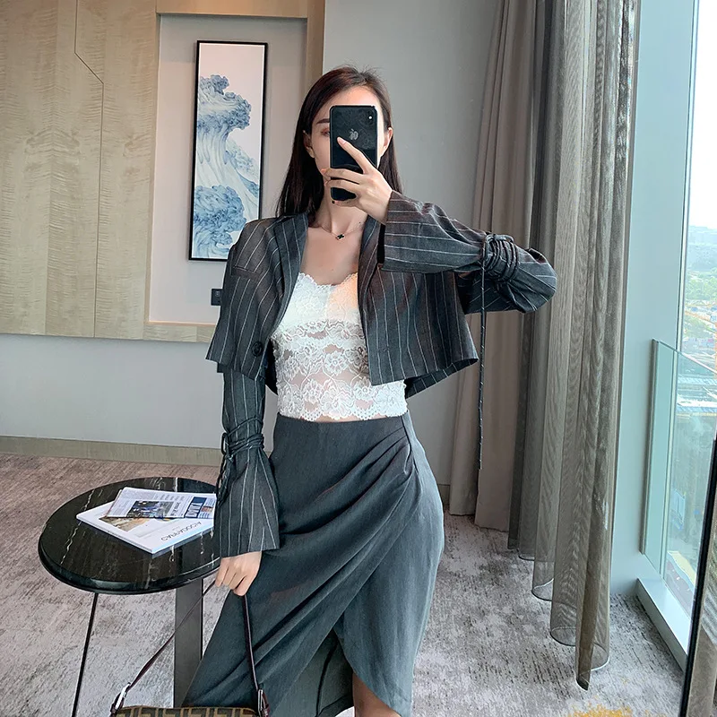 Stripes One-Button Small Suit Coat Cuff Lace-up Loose-Fit Short 2019 Autumn And Winter New Style Casual Small Suit
Stripes One-Button Small Suit Coat Cuff Lace-up Loose-Fit Short 2019 Autumn And Winter New Style Casual Small Suit
