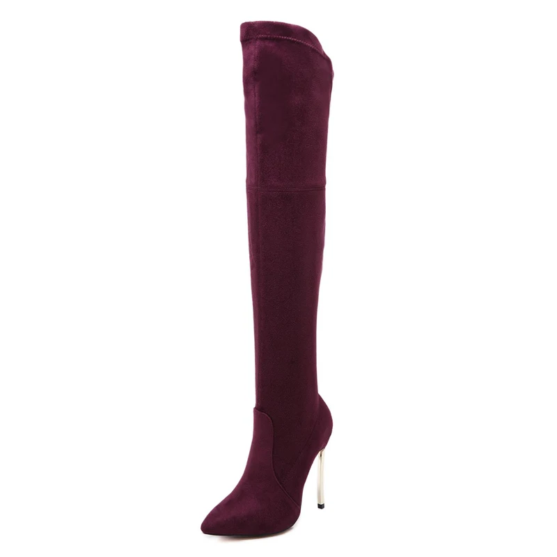 wine red