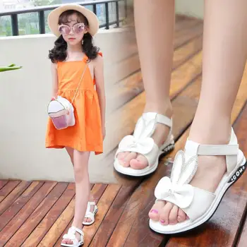 Bow girl sandals Children's shoes summer new baby kids diamonds Girls Princess sandals casual leather soft beach shoes
Bow girl sandals Children's shoes summer new baby kids diamonds Girls Princess sandals casual leather soft beach shoes