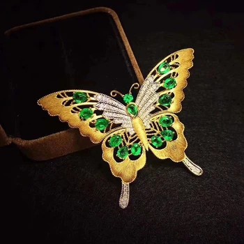 grace Butterfly fly natural green Emerald gem brooch Pendant natural gemstone pendant Two uses S925 silver lady party jewelry
grace Butterfly fly natural green Emerald gem brooch Pendant natural gemstone pendant Two uses S925 silver lady party jewelry