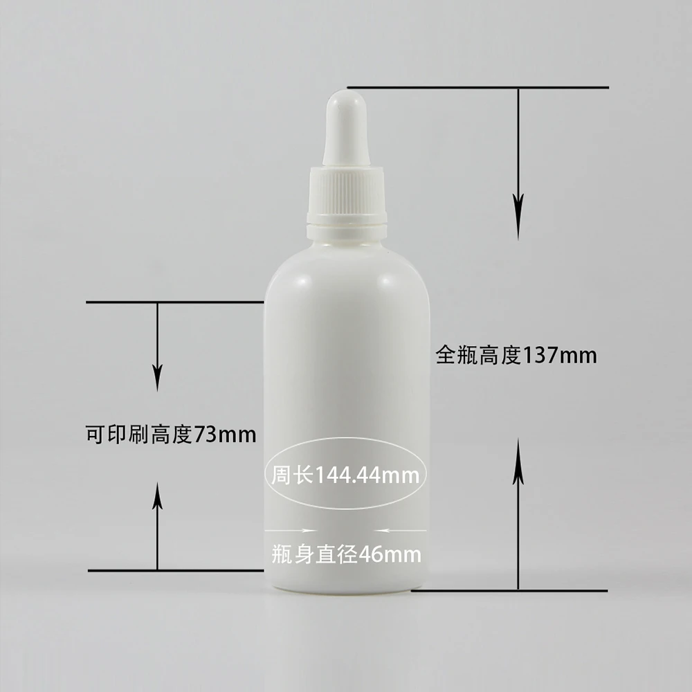 Белая стеклянная бутылка-капельница для эфирного масла 100 мл с белой крышкой
Белая стеклянная бутылка-капельница для эфирного масла 100 мл с белой крышкой