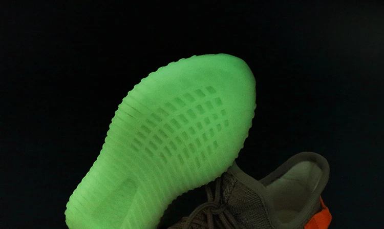 2019 Boys Girls Mesh Luminous Light Up Sneakers Toddler/Little/Big Kid Casual School Trainers Children Lace-Up Brand Shoes
2019 Boys Girls Mesh Luminous Light Up Sneakers Toddler/Little/Big Kid Casual School Trainers Children Lace-Up Brand Shoes