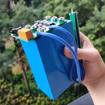 Spot Welder Portable DIY Mini Spot Welder Machine 18650 Battery Box Assembly Spot Welding Pen Control Board
Spot Welder Portable DIY Mini Spot Welder Machine 18650 Battery Box Assembly Spot Welding Pen Control Board