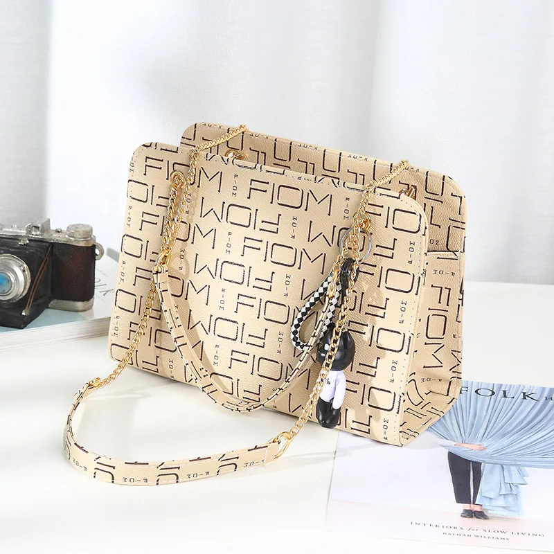 Single Shoulder Package Handbag All-match Package Concise Decorative Pattern Capacity Chain Luxury Handbags Women Bags Designer
Single Shoulder Package Handbag All-match Package Concise Decorative Pattern Capacity Chain Luxury Handbags Women Bags Designer