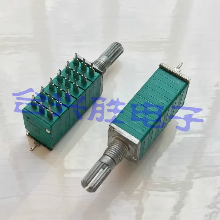 2PCS/LOT Taiwan power amplifier, Volume 6 channel, precision potentiometer six, B50K*6 axis long, 20MM ground, 6 adjustable
2PCS/LOT Taiwan power amplifier, Volume 6 channel, precision potentiometer six, B50K*6 axis long, 20MM ground, 6 adjustable