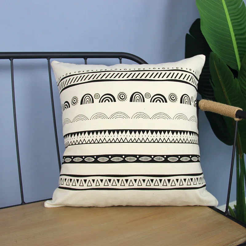 Luxury PU Leather Pillow Cover, Printed Moroccan Style Cotton Cushion Cover for Automobile and Sofa
Luxury PU Leather Pillow Cover, Printed Moroccan Style Cotton Cushion Cover for Automobile and Sofa