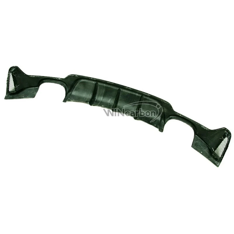 real-carbon-fiber-rear-diffuser-for-bmw-f32-f33-f36-420i-428i-for-use-with-4-tip-exhausts (2)