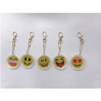 Cute Pattern Smile Face Diamond Keychains DIY Diamond Keyring Shinny Round Beads Diamond Painting Cross Stitch Bag Pendant YSK08
Cute Pattern Smile Face Diamond Keychains DIY Diamond Keyring Shinny Round Beads Diamond Painting Cross Stitch Bag Pendant YSK08
