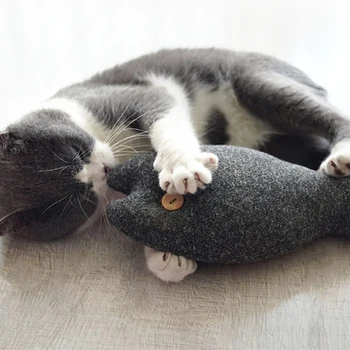 

NEW-Black Fish Catnip Toy Funny Cat Toy Simulation Fish Cat Pillow Bite-Resistant Molar Toy 20X10cm