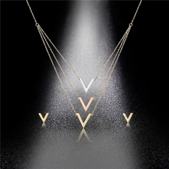 Jewelry Multi-layer Fashion Simple T Platform Titanium Steel Multi-color V-shaped Sleeve Chain Sweater Chain Three-layerNecklace
Jewelry Multi-layer Fashion Simple T Platform Titanium Steel Multi-color V-shaped Sleeve Chain Sweater Chain Three-layerNecklace