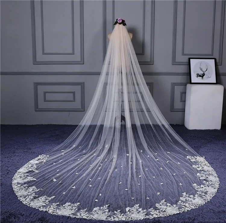 White Ivory Champagne 3.5M*2M Cathedral Veil Elegant Lace Applique Edge Bridal Veil Long Wedding Accessories Custom Wholesale
White Ivory Champagne 3.5M*2M Cathedral Veil Elegant Lace Applique Edge Bridal Veil Long Wedding Accessories Custom Wholesale