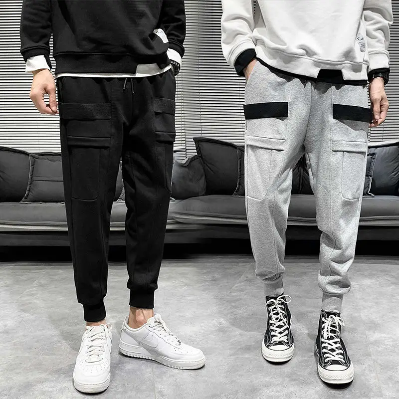 Winter Thicken Sweatpants Men's Fashion Solid Color Casual Joggers Pants Men Streetwear Wild Loose Hip-hop Harem Pants Mens 
Winter Thicken Sweatpants Men's Fashion Solid Color Casual Joggers Pants Men Streetwear Wild Loose Hip-hop Harem Pants Mens