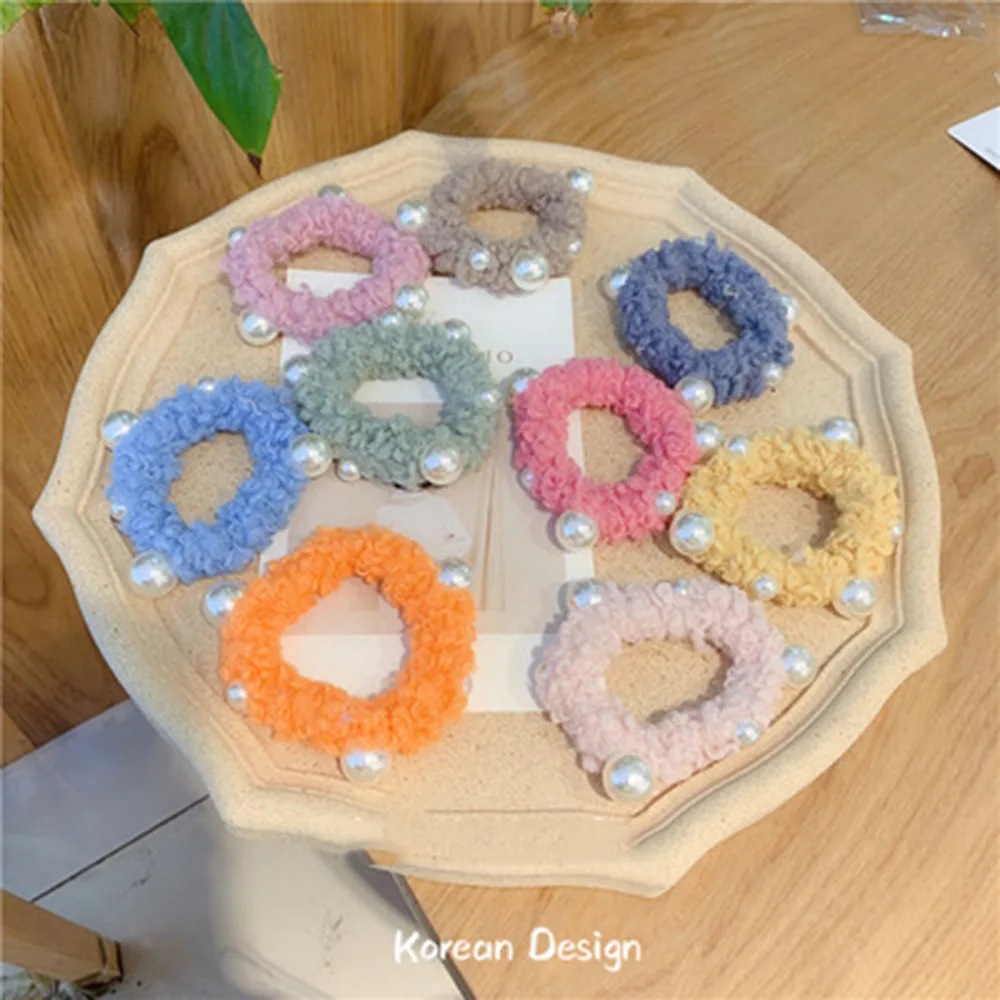 2019 Winter New Plush Pearl Scrunchie Women Girls Elastic Hair Rubber Bands Accessories Hair Rope Ring Holder Headdress
2019 Winter New Plush Pearl Scrunchie Women Girls Elastic Hair Rubber Bands Accessories Hair Rope Ring Holder Headdress
