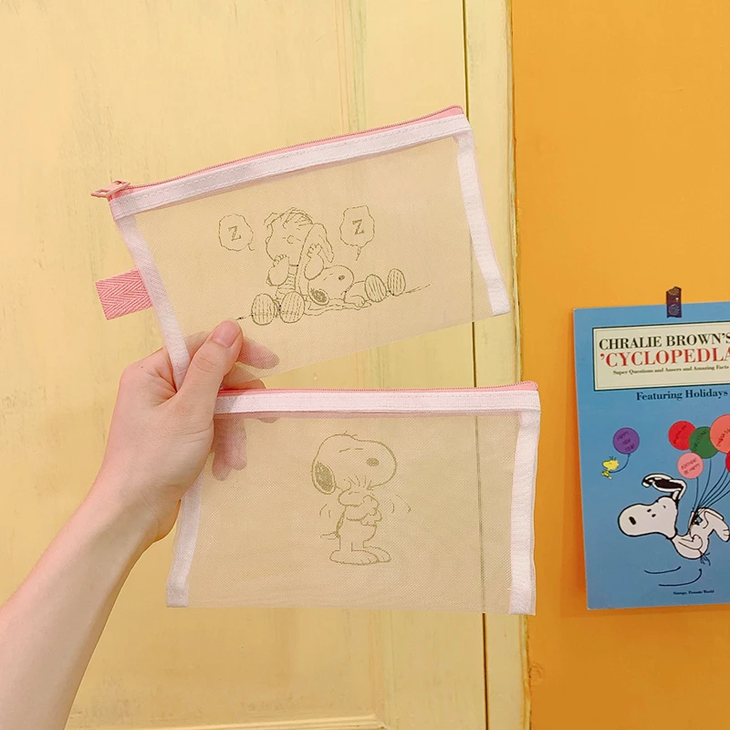 Cartoon Transparent Mesh Make Up Bags Wash Organizer Toiletry Makeup Travel Storage Cosmetic Bag Pouch Beauty Women Bath Case
Cartoon Transparent Mesh Make Up Bags Wash Organizer Toiletry Makeup Travel Storage Cosmetic Bag Pouch Beauty Women Bath Case