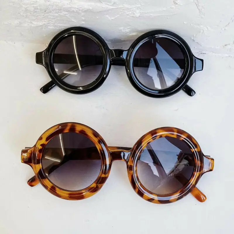 Солнцезащитные очки для мальчиков и девочек модные однотонные солнечные с