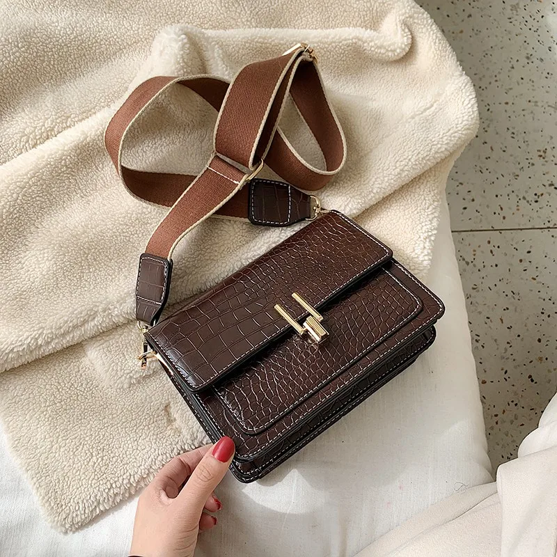 Vintage Leather Mini Crossbody Bags For Women 2020 Chain Design Quality Shoulder Messenger Bags Female Travel Handbags
Vintage Leather Mini Crossbody Bags For Women 2020 Chain Design Quality Shoulder Messenger Bags Female Travel Handbags