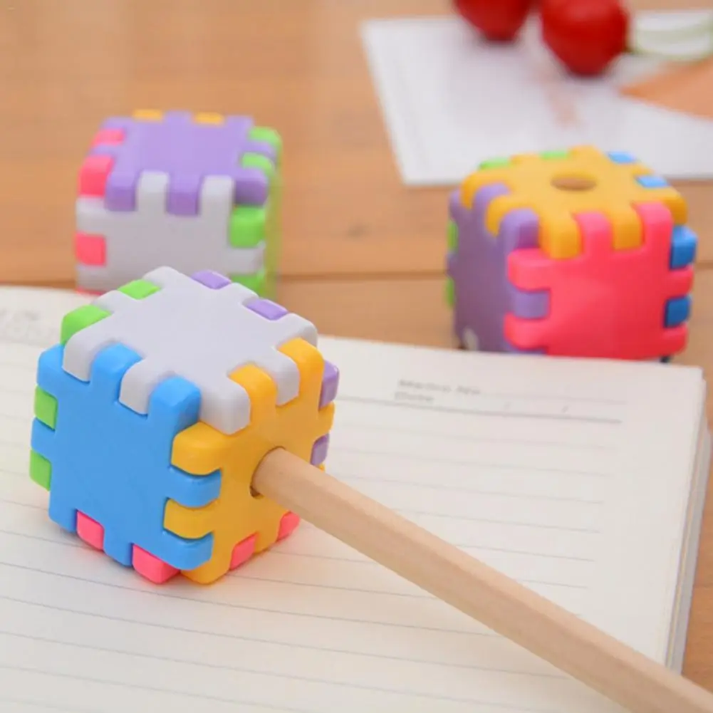 Assembled Pencil Sharpener Manual Innovative Cute Building Block Plastic Pencil Sharpener Stationery For Eyebrow Pencil Pencil
Assembled Pencil Sharpener Manual Innovative Cute Building Block Plastic Pencil Sharpener Stationery For Eyebrow Pencil Pencil