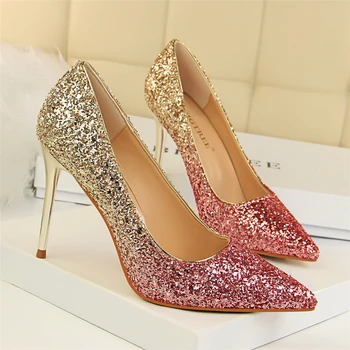 Women's high heel wedding bride bridesmaid sequins color matching shallow mouth high heel stiletto pointed crystal ball shoes
Women's high heel wedding bride bridesmaid sequins color matching shallow mouth high heel stiletto pointed crystal ball shoes