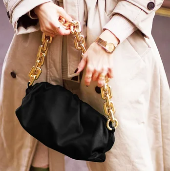 Luxury Handbag Women Bags Design Solid Color Thick Chain Shoulder Bags For Women Small Hobo Purses Retro Soft Leather Bag
Luxury Handbag Women Bags Design Solid Color Thick Chain Shoulder Bags For Women Small Hobo Purses Retro Soft Leather Bag