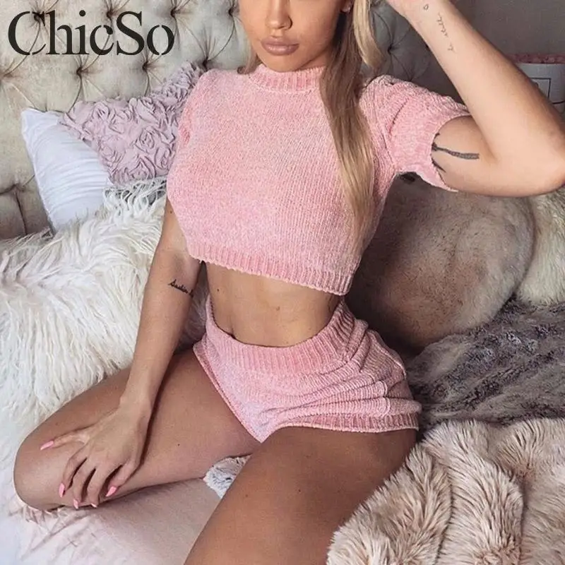 MissyChilli Knitted pink short two piece suit playsuit Women elegant bodycon short jumpsuit Autumn winter sexy sweater romper
MissyChilli Knitted pink short two piece suit playsuit Women elegant bodycon short jumpsuit Autumn winter sexy sweater romper