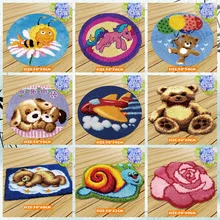 Bordado bonito do gancho da trava dos jogos do tapete do ponto da cruz do bordado da linha do felting para crianças(China)