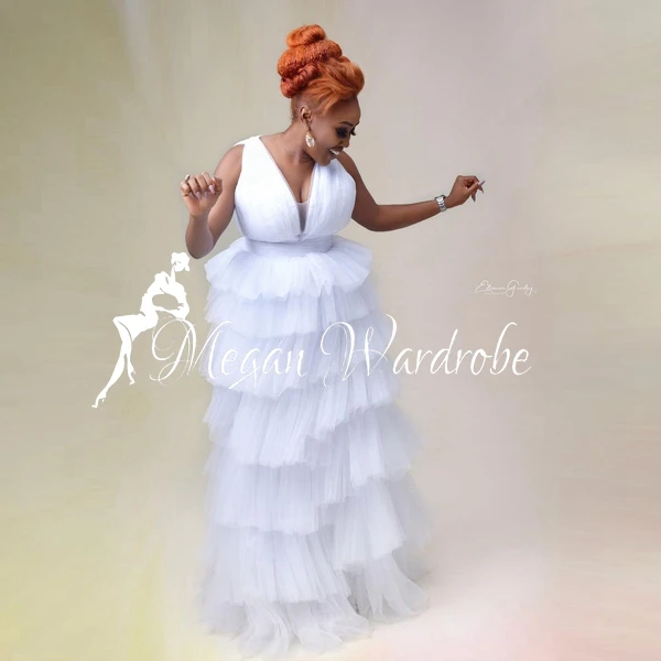 White Tiered Ruffles Bridal Tulle Dresses Women Long Floor Length Sleeveless Casual Dress For Black Women Plus Size Custom Made
White Tiered Ruffles Bridal Tulle Dresses Women Long Floor Length Sleeveless Casual Dress For Black Women Plus Size Custom Made