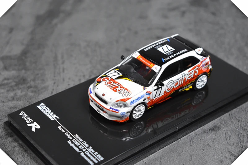 1:64 scale model car alloy diecast Civic Type R EK9 simulation vehicle Miniature Scene Static exquisite for desk decoration gift
1:64 scale model car alloy diecast Civic Type R EK9 simulation vehicle Miniature Scene Static exquisite for desk decoration gift