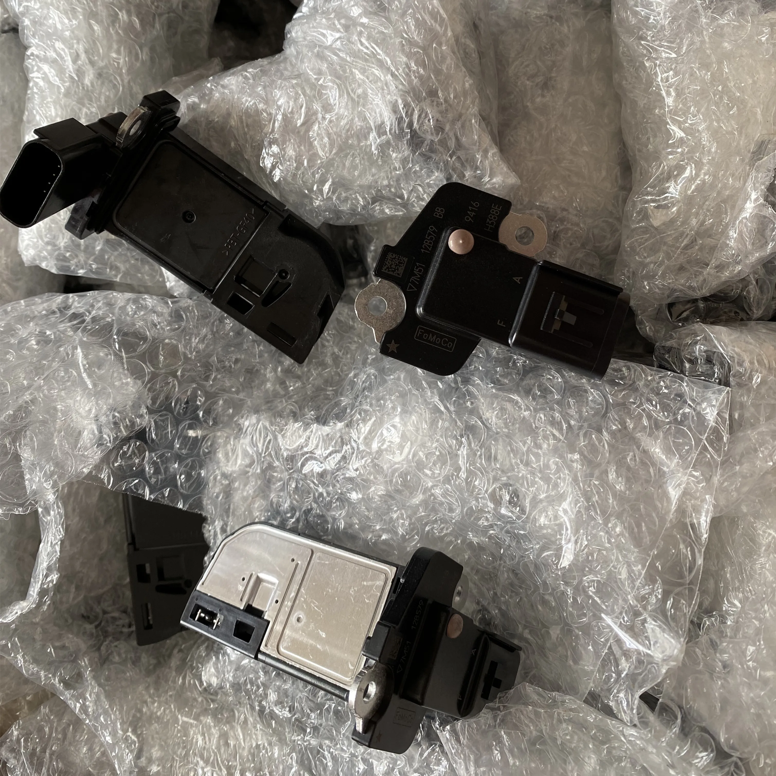 Original 7M51 12B579 BB Mass Air Flow MAF Sensor For FORD FOCUS C-MAX S-MAX MONDEO TRANSIT TOURNEO KUGA 1.0 1.6 1.8 2.0 2.2 TDCi
Original 7M51 12B579 BB Mass Air Flow MAF Sensor For FORD FOCUS C-MAX S-MAX MONDEO TRANSIT TOURNEO KUGA 1.0 1.6 1.8 2.0 2.2 TDCi
