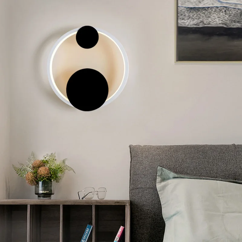Nordic postmodern simple creative personality wall lamp round bedroom bedside aisle led aisle background wall lamp
Nordic postmodern simple creative personality wall lamp round bedroom bedside aisle led aisle background wall lamp