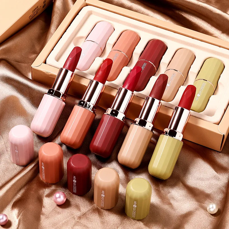 Lipstick Set 5Pcs Velvet Matte Waterproof Long Lasting Easy to Wear Red Lips Makeup For Girls Nude Cosmetics Kits
Lipstick Set 5Pcs Velvet Matte Waterproof Long Lasting Easy to Wear Red Lips Makeup For Girls Nude Cosmetics Kits