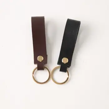 Fashion brand high-end car key button layer leather key rope creative retro design men and women lovers key chain
Fashion brand high-end car key button layer leather key rope creative retro design men and women lovers key chain