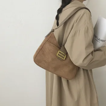 2020 New Retro Large-capacity Bag Female Trendy Net Red Underarm Bag Niche Design One-shoulder Portable Baguette Bag
2020 New Retro Large-capacity Bag Female Trendy Net Red Underarm Bag Niche Design One-shoulder Portable Baguette Bag