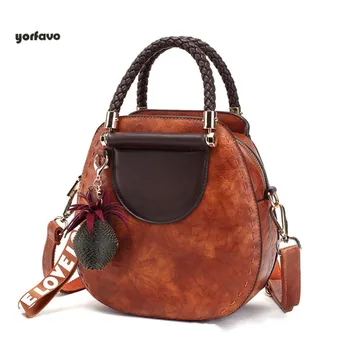 Vintage Women Messenger Bag wave bag women Leather Crossbody Bag Female Handbag Lady shoulder bag with Accessories
Vintage Women Messenger Bag wave bag women Leather Crossbody Bag Female Handbag Lady shoulder bag with Accessories