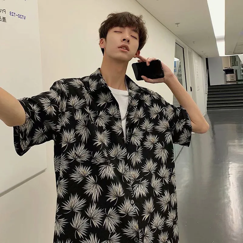 Hong Kong Style Men'S Wear 2019 New Style Summer Men Loose-Fit Printed Shirt Casual Short Sleeve Shirt Popular Brand Half-sleeve 
Hong Kong Style Men'S Wear 2019 New Style Summer Men Loose-Fit Printed Shirt Casual Short Sleeve Shirt Popular Brand Half-sleeve