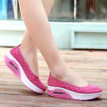 2019 summer new shake women's shoes sports breathable mother shoes sponge cake women's shoes 
2019 summer new shake women's shoes sports breathable mother shoes sponge cake women's shoes