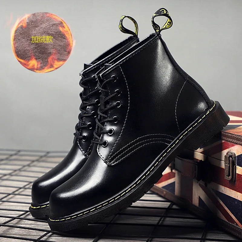 Autumn And Winter New Style Cowhide Mid-top Boots plus Velvet Warm Martin Boots Men Warm Outdoor Casual Shoes 
Autumn And Winter New Style Cowhide Mid-top Boots plus Velvet Warm Martin Boots Men Warm Outdoor Casual Shoes