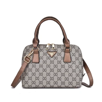 Bag for women 2020 Luxury Vintage new shell printing Korean wild Messenger bag middle-aged fresh wind shoulder bag
Bag for women 2020 Luxury Vintage new shell printing Korean wild Messenger bag middle-aged fresh wind shoulder bag