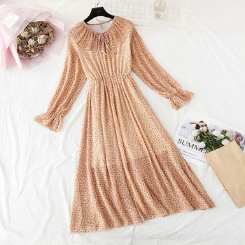 2020 Spring Summer Vintage Print Long Sleeve A-Line Dress Women Sweet Doll collar Mid-Calf Chiffon Dress Elegant Ruffles Dresses
2020 Spring Summer Vintage Print Long Sleeve A-Line Dress Women Sweet Doll collar Mid-Calf Chiffon Dress Elegant Ruffles Dresses