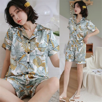 pajamas cute print rayon summer short-sleeved two-piece suit casual home clothes evening clothes soft Nightgown 2020 shorts
pajamas cute print rayon summer short-sleeved two-piece suit casual home clothes evening clothes soft Nightgown 2020 shorts