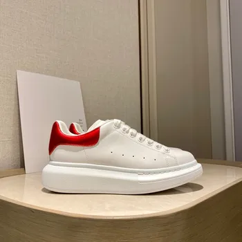 2020 leather women's shoes casual sports shoes lace-up sports shoes spring women's shoes comfortable flat shoes 35-39
2020 leather women's shoes casual sports shoes lace-up sports shoes spring women's shoes comfortable flat shoes 35-39