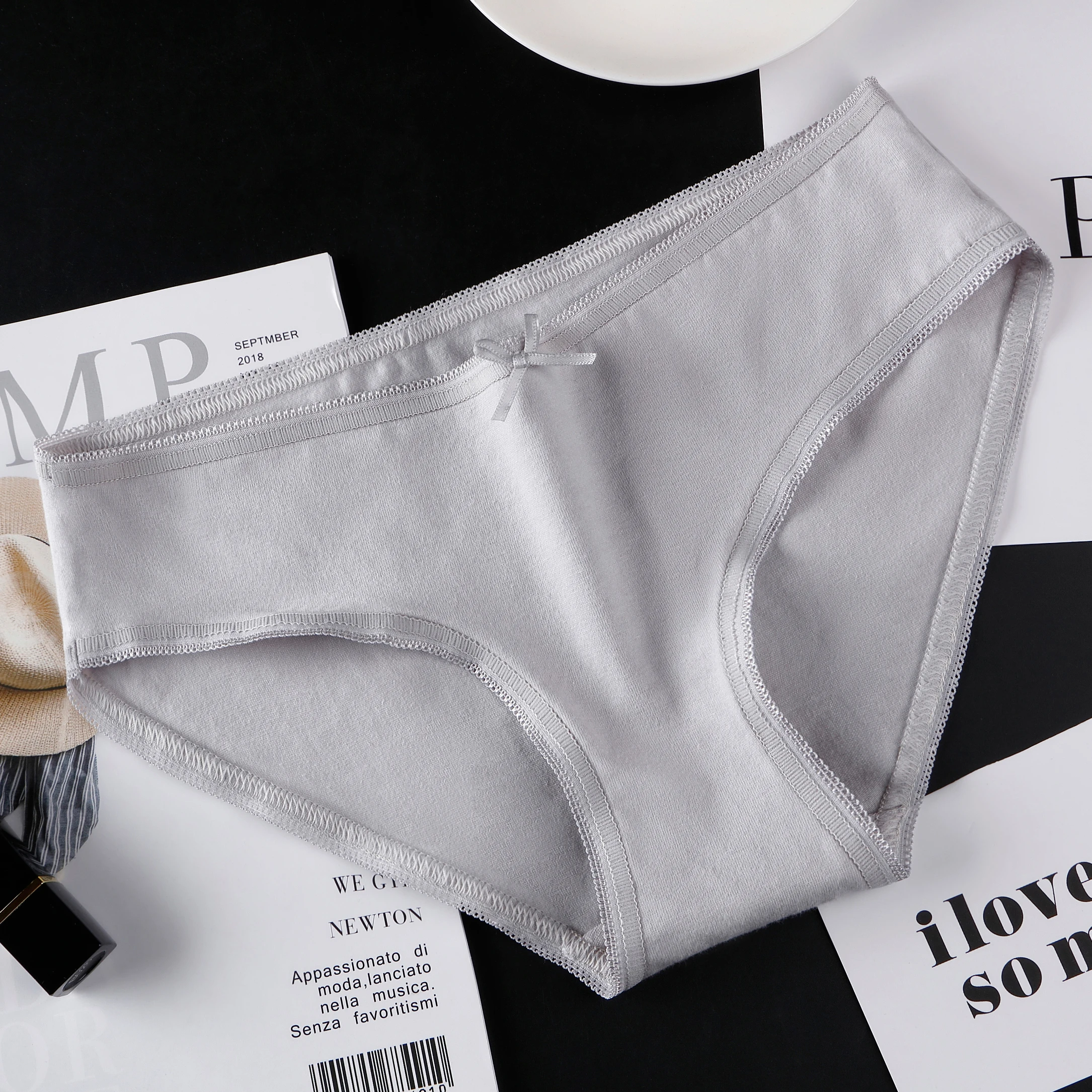 LUOCHEN Panty Cotton Panties Underwear Briefs Lingerie Breathable Intimates ropa interior femenina tanga underwear women S1732
LUOCHEN Panty Cotton Panties Underwear Briefs Lingerie Breathable Intimates ropa interior femenina tanga underwear women S1732