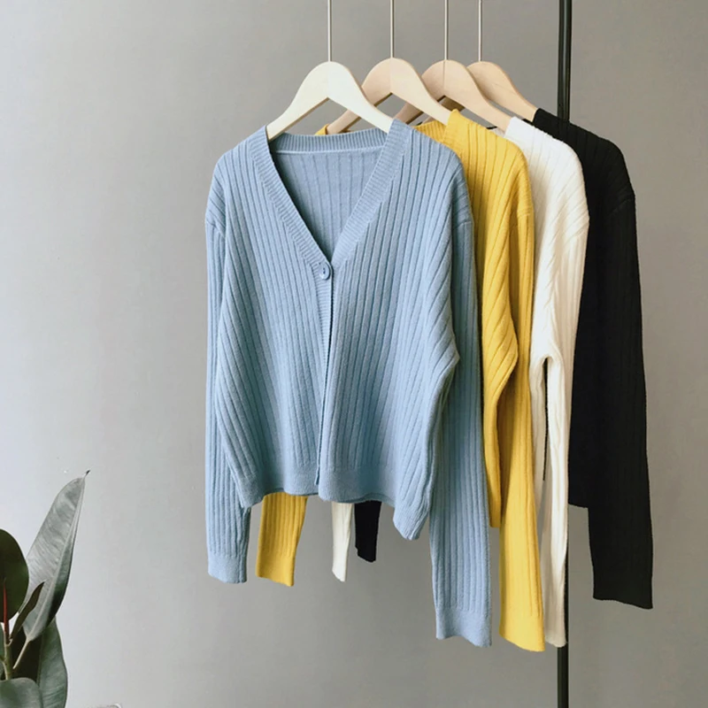 HLHPYHB Women Short Knitted Cardigan Korean Style Slim Sweater Outwear Femme Candy Color V Neck Knitting Coat Autumn Knitwear
HLHPYHB Women Short Knitted Cardigan Korean Style Slim Sweater Outwear Femme Candy Color V Neck Knitting Coat Autumn Knitwear
