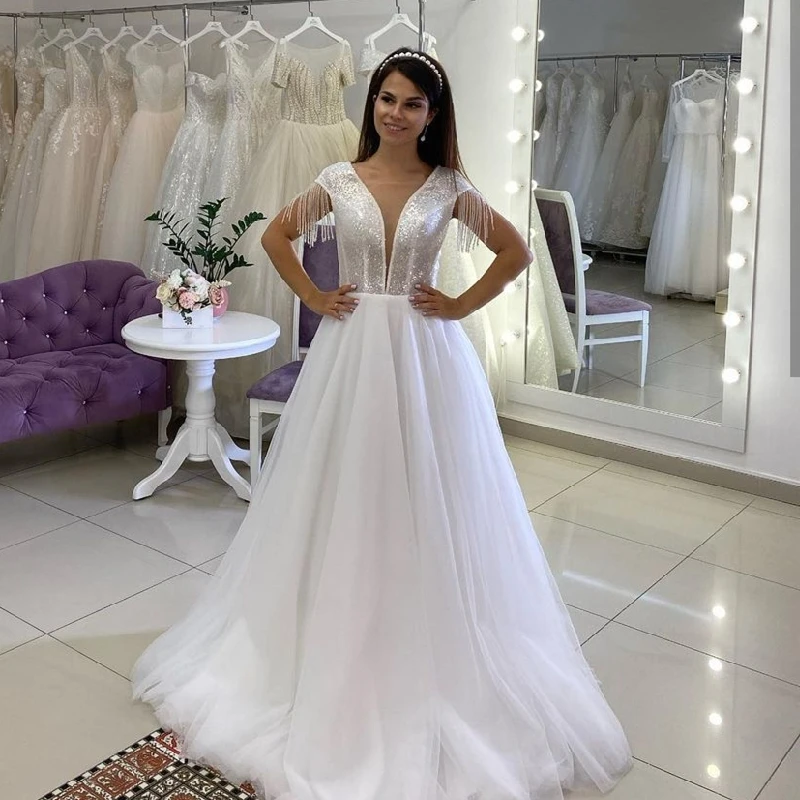 Wedding Dress 2 in 1 A-line Shiny Top V-Neck Tassel Court Train Floor Length 3 Tired Gorgeous Bridal Gowns Two In One Graceful
Wedding Dress 2 in 1 A-line Shiny Top V-Neck Tassel Court Train Floor Length 3 Tired Gorgeous Bridal Gowns Two In One Graceful