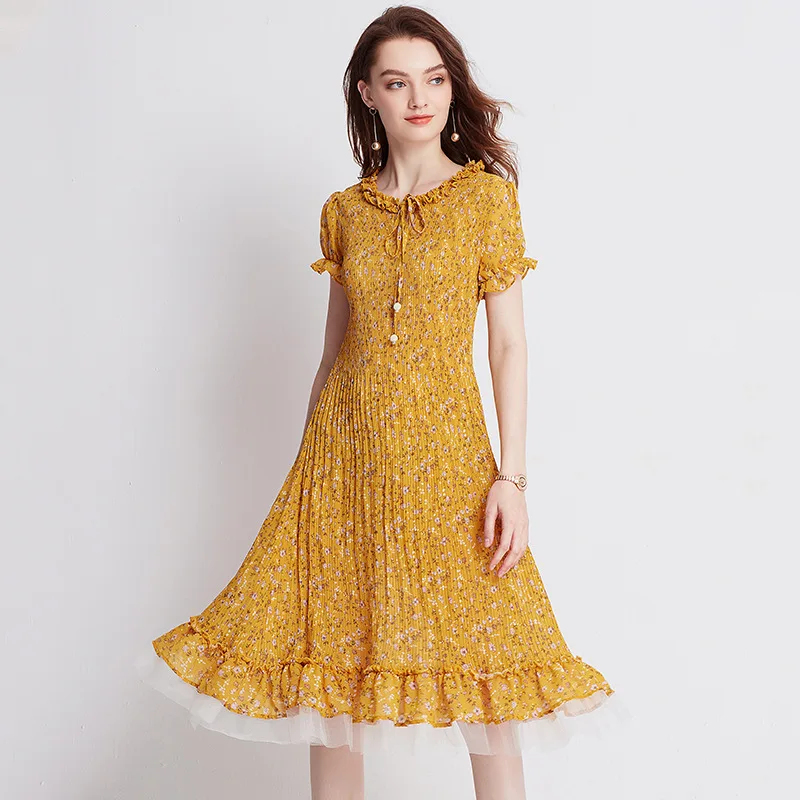 Plus Size Dress Summer Women's Floral Printed Mesh Patchwork Miyake Pleated Chiffon Dress Round Neck Short Sleeves Casual Dress
Plus Size Dress Summer Women's Floral Printed Mesh Patchwork Miyake Pleated Chiffon Dress Round Neck Short Sleeves Casual Dress