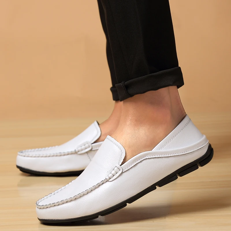 Men Casual Shoes Luxury Brand slip on Genuine Leather Mens Loafers Moccasins fashion Breathable Slip on Driving Shoes men
Men Casual Shoes Luxury Brand slip on Genuine Leather Mens Loafers Moccasins fashion Breathable Slip on Driving Shoes men
