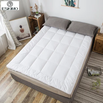 ESKIMO New High quality Cotton Mattress Solid Color Soft Moisture-proof Bedding Linings for Autumn and Winter not Easy to Deform
ESKIMO New High quality Cotton Mattress Solid Color Soft Moisture-proof Bedding Linings for Autumn and Winter not Easy to Deform