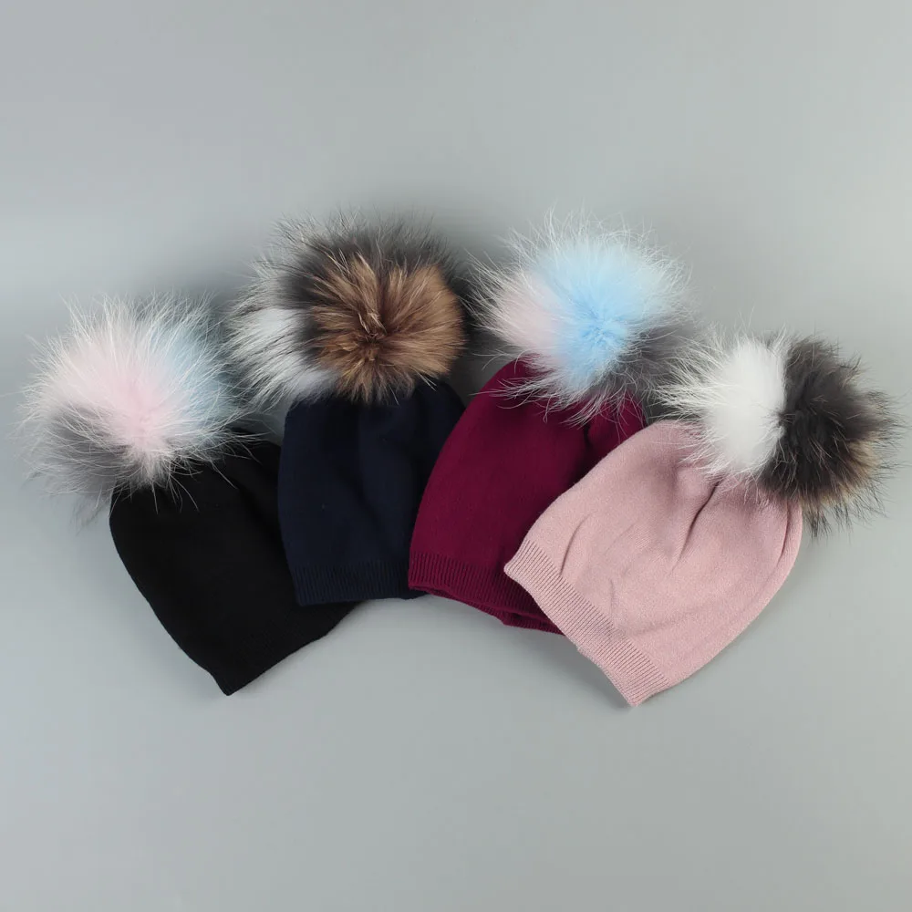 Осенне-зимняя шапка, шерстяные шапки, многоцветные настоящие шапочки с помпонами, шапка для новорожденных, детская шапка, теплая шапочка для девочек и мальчиков, Повседневная шапка
Осенне-зимняя шапка, шерстяные шапки, многоцветные настоящие шапочки с помпонами, шапка для новорожденных, детская шапка, теплая шапочка для девочек и мальчиков, Повседневная шапка