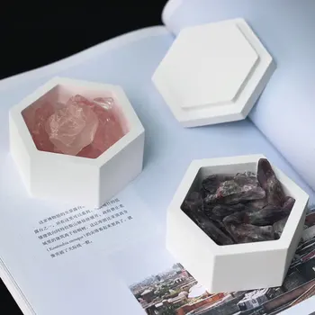 Hexagon design molds for plaster with lip silicone mold suitable for making Aromatherapy plaster epoxy resin storage box mold
Hexagon design molds for plaster with lip silicone mold suitable for making Aromatherapy plaster epoxy resin storage box mold